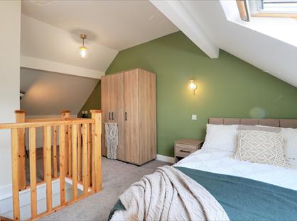 Room in a Shared House, Hartington Road, S41