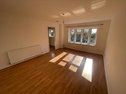 2 Bed Flat, Elwes Lodge, NG4