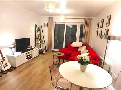 1 Bed Flat, Clydesdale Way, DA17