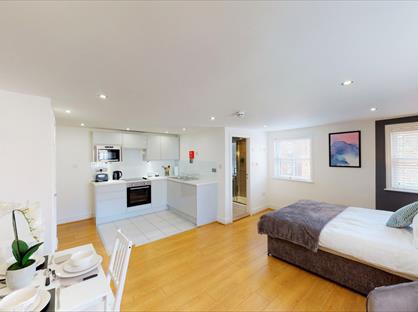 Studio Flat, Trueman Street, L3
