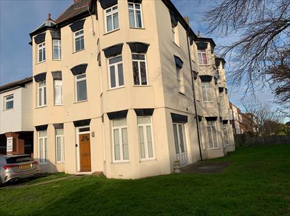 1 Bed Flat, Chandos Hall, CO15