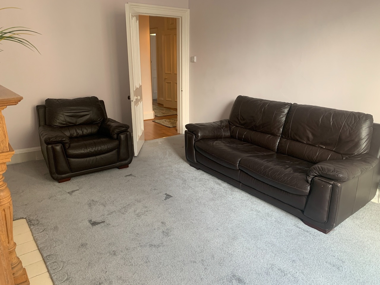2 Bed Flat, Ratcliffe Terrace, EH9 photo 2