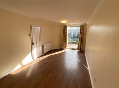 3 Bed Terraced House, Dunster Place, CV6