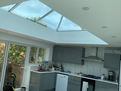 1 Bed Semi-Detached House, Rendlesham Road, EN2