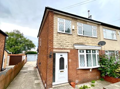 3 Bed Semi-Detached House, Field End, LS15