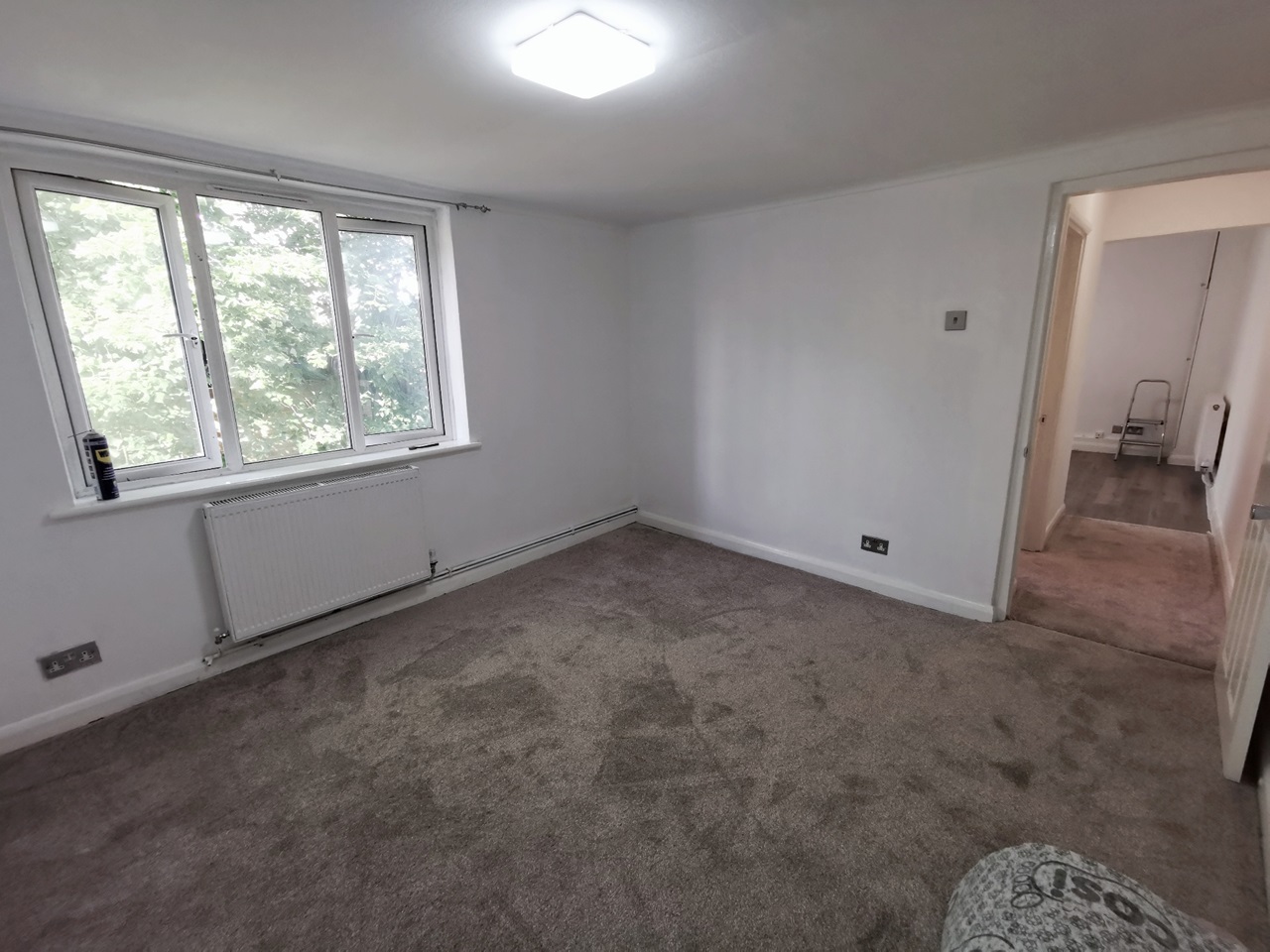 London 2 Bed Bungalow, Staplehurst Road, SE13 To Rent Now for £