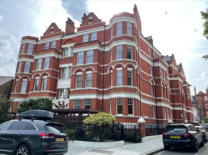 1 Bed Flat, Hammersmith, W6