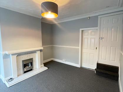 3 Bed Terraced House, Cross Flatts Terrace, LS11