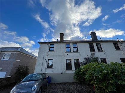 2 Bed Flat, Belwood Road, EH26