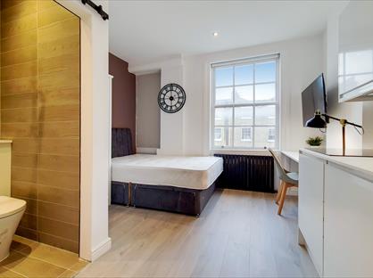 Studio Flat, Gloucester Place, NW1