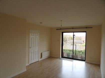 2 Bed Flat, Ermington Court, OL10