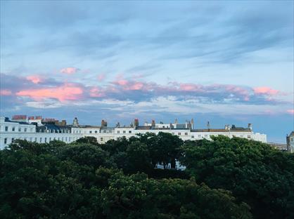 2 Bed Flat, Sussex Square, BN2