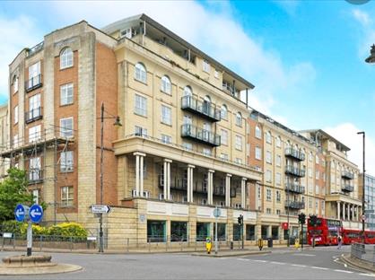 1 Bed Flat, Wimbledon Central, SW19