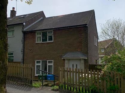 2 Bed End Terrace, Longfield Crescent, OL4