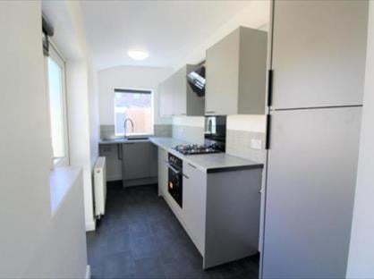 2 Bed Terraced House, Mendip Grove, WA9