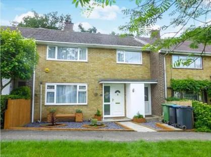 3 Bed Terraced House, Marlins Turn, HP1
