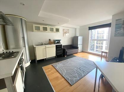 1 Bed Flat, Queens College Chambers, B1