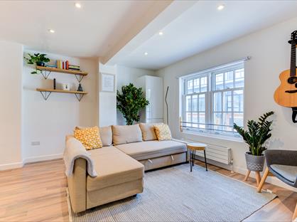 2 Bed Flat, Vine Street, BN1