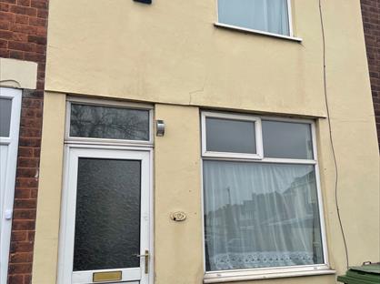 3 Bed Terraced House, Neachells Lane, WV11