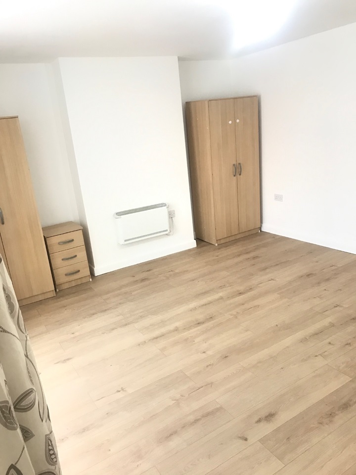 Leicester 1 Bed Flat, Narborough Road, LE3 To Rent Now for £600.00 p/m