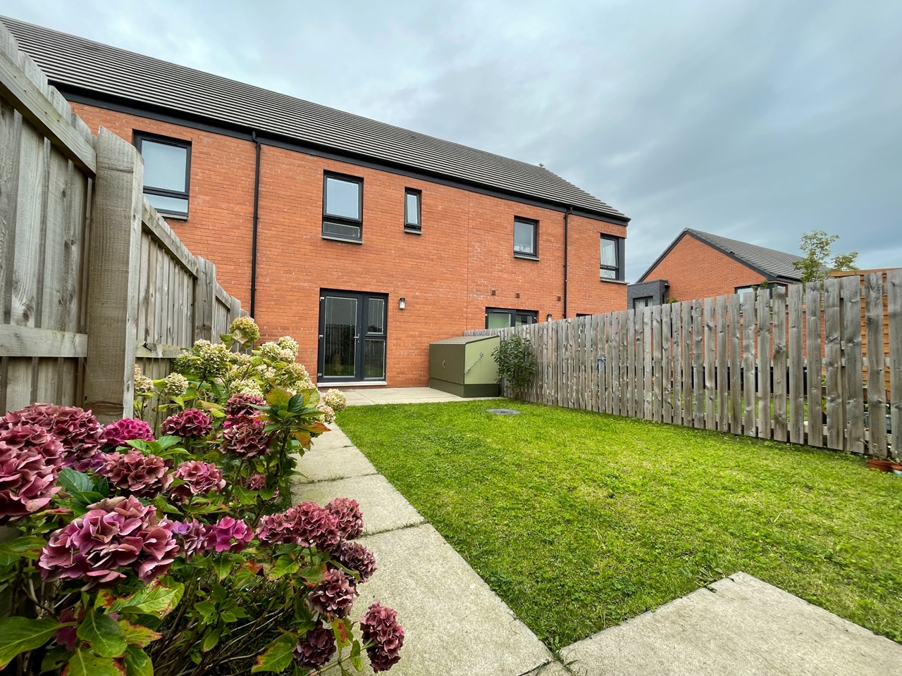 2 Bed Terraced House, Moffat Way, EH16, N1 7GU