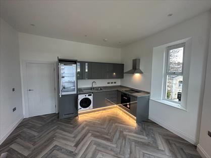 2 Bed Flat, Ashton Lea, TQ1