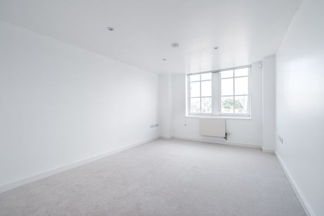 Additional image 26 of 2 Bed Flat, Thackeray Road, SW8, N1 7GU