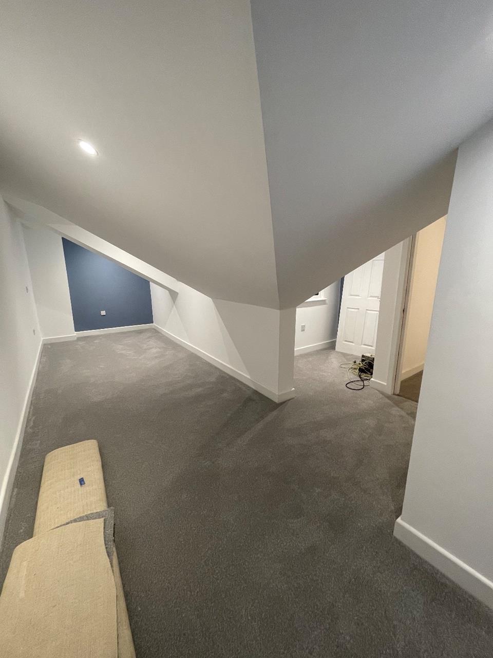 Romiley, Stockport - 3 Bed Flat, Compstall Road, SK6 - To Rent Now for ...