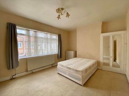 Room in a Shared House, Warwick Road, E15