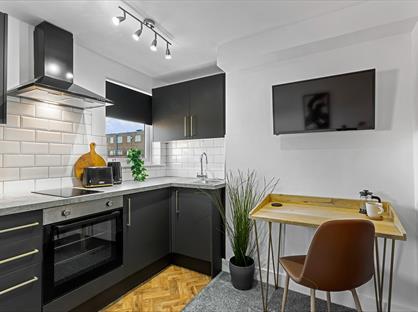 Studio Flat, Alvaston, DE24