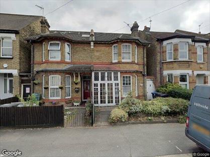 2 Bed Semi-Detached House, Waddon Road, CR0