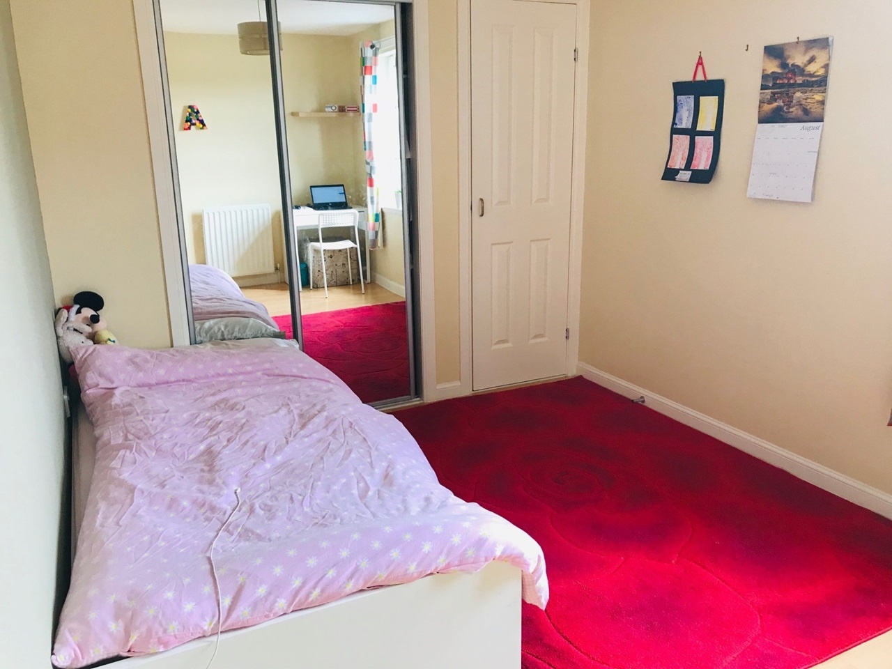 Edinburgh 2 Bed Flat, Carrick Knowe Avenue, EH12 To Rent Now for £