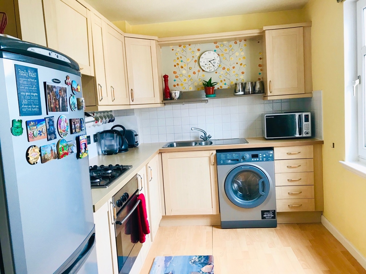 Edinburgh 2 Bed Flat, Carrick Knowe Avenue, EH12 To Rent Now for £