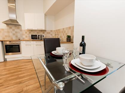 2 Bed Flat, Fraser House, AB11