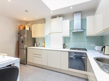 2 Bed Flat, Choumert Road, SE15