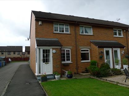 2 Bed Terraced House, Croft Wynd, G71