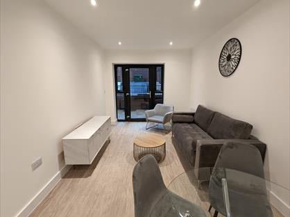 2 Bed Flat, Digbeth Square, B12