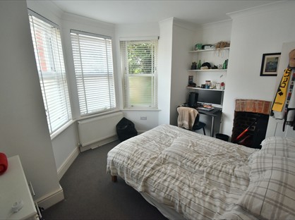6 Bed Terraced House, Donnington Road, RG1