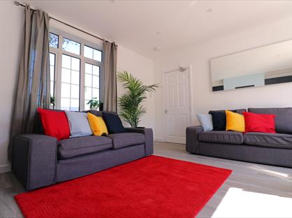 5 Bed Semi-Detached House, Kelston View, BA2