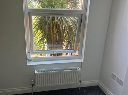 Studio Flat, Crescent Road, N22