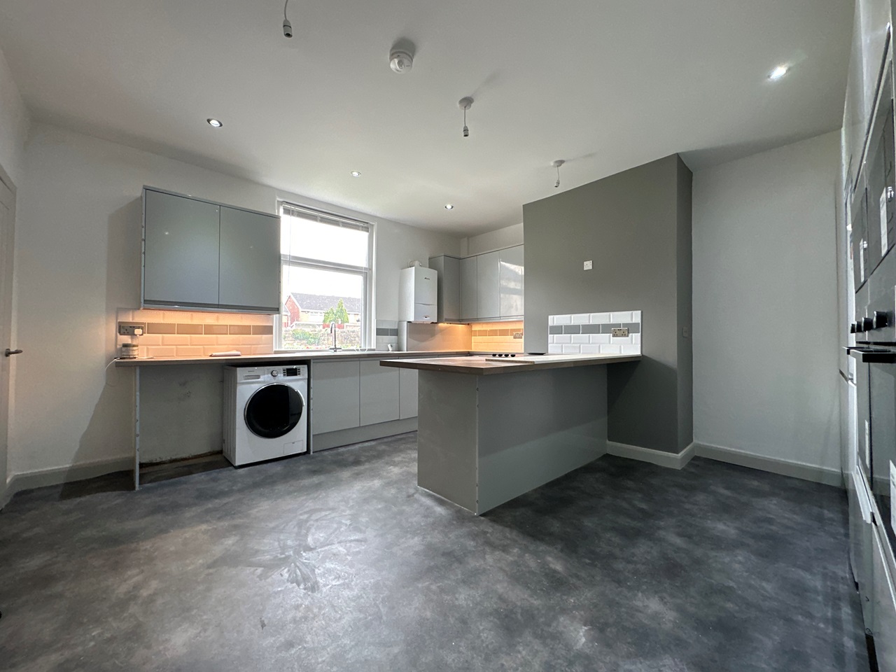 Additional image 17 of 3 Bed Semi-Detached House, Elland Road, LS27, N1 7GU