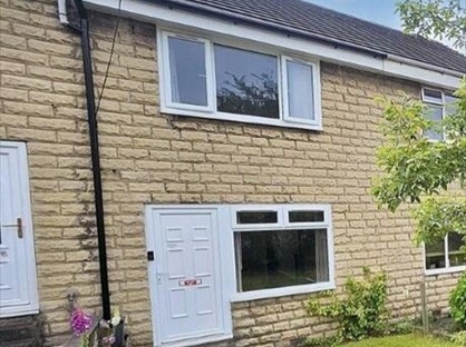 2 Bed Semi-Detached House, Huddersfield Road, WF17