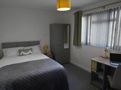 7 Bed End Terrace, Scarborough Way, CV4