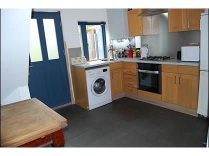 2 Bed End Terrace, Leeming Lane South, NG19