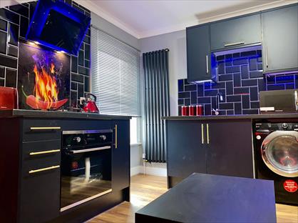 2 Bed Flat, Erleigh Road, RG1