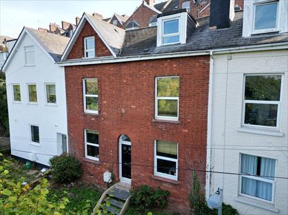 5 Bed Terraced House, Rockside, EX4