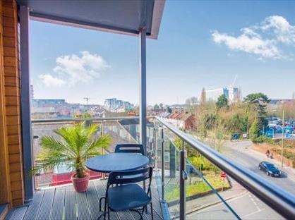 2 Bed Penthouse, Ajax Avenue, NW9