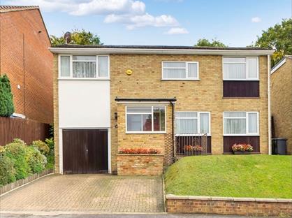 4 Bed Detached House, Green Hill, HP13