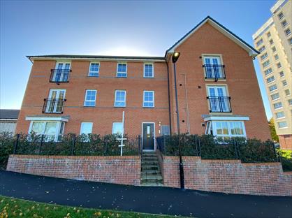 2 Bed Flat, Foxglove Walk, NE5