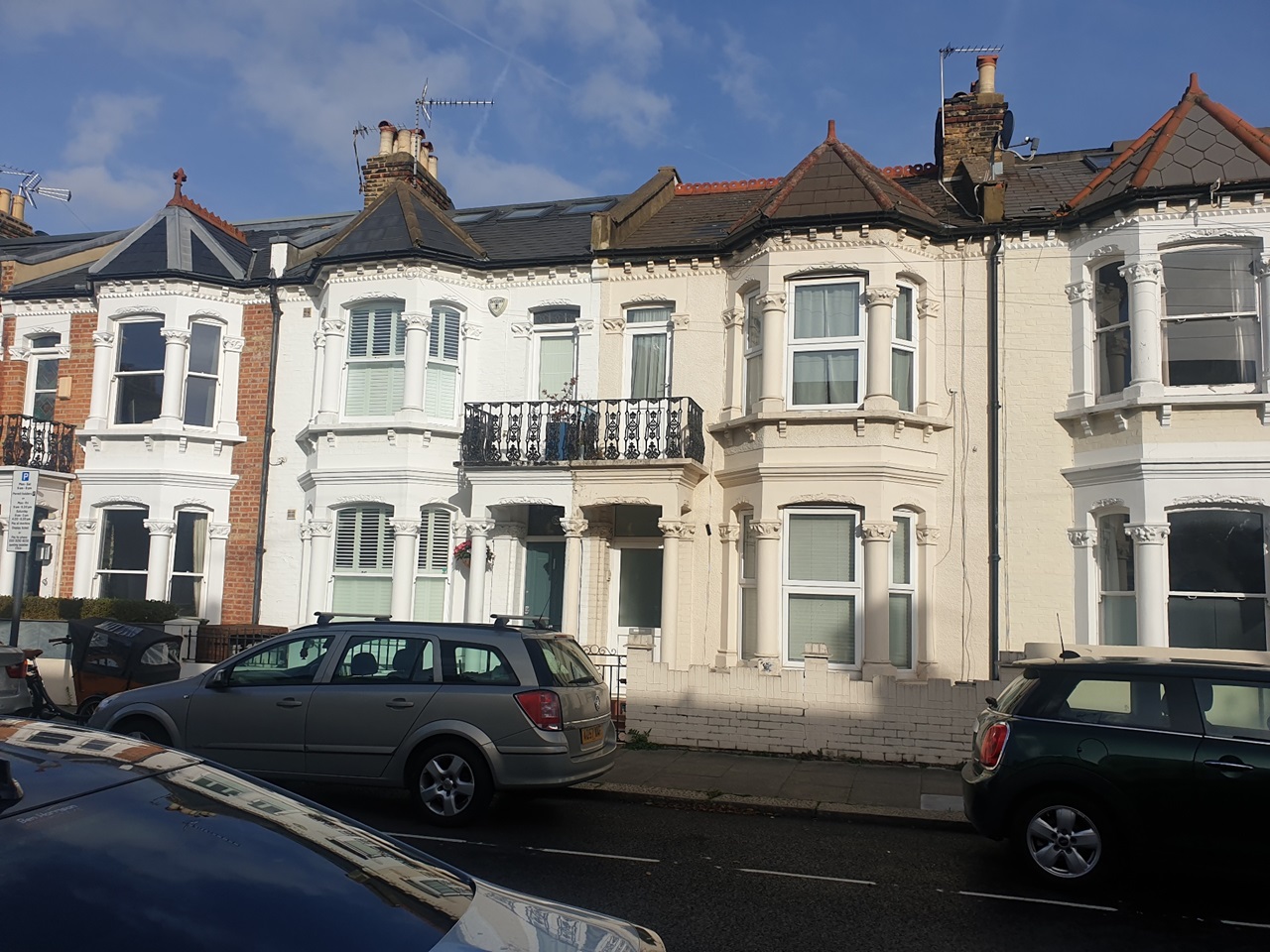 London Room in a Shared House, Hartismere Road, SW6 To Rent Now for